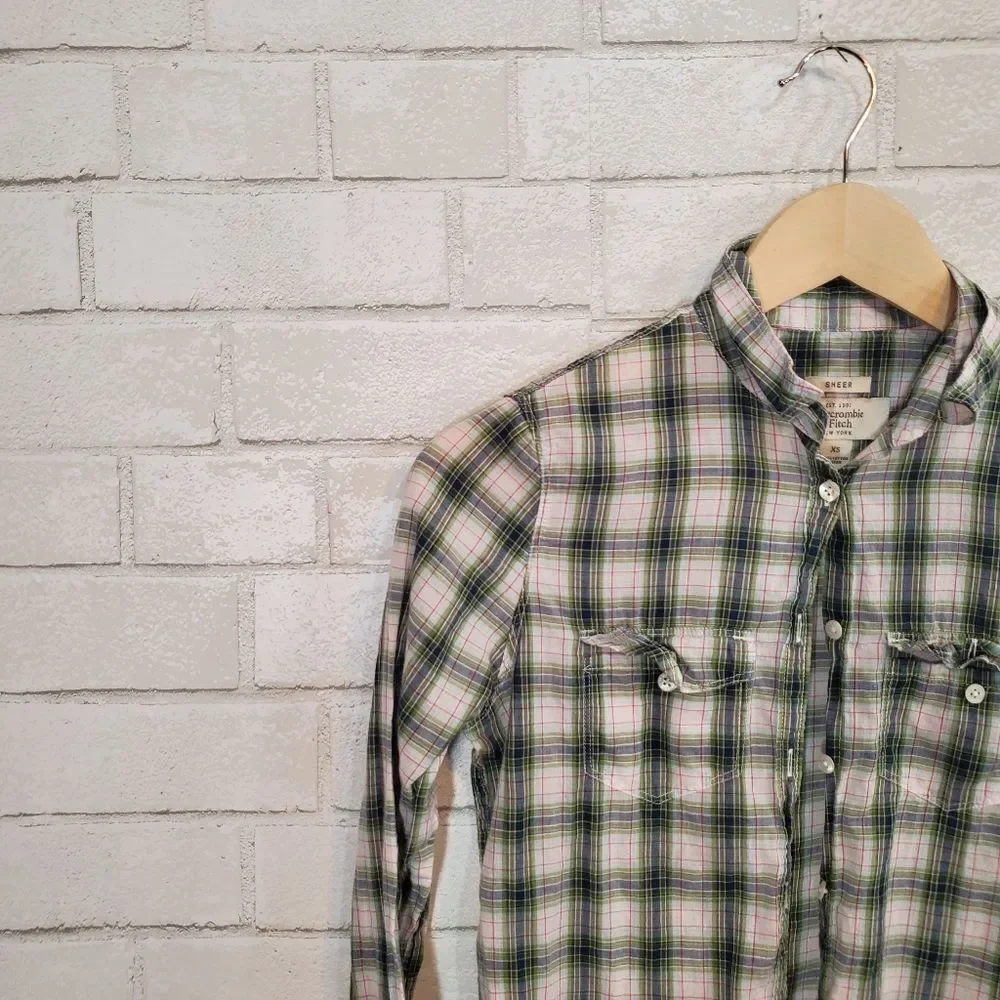 Abercrombie & Fitch full button down top
